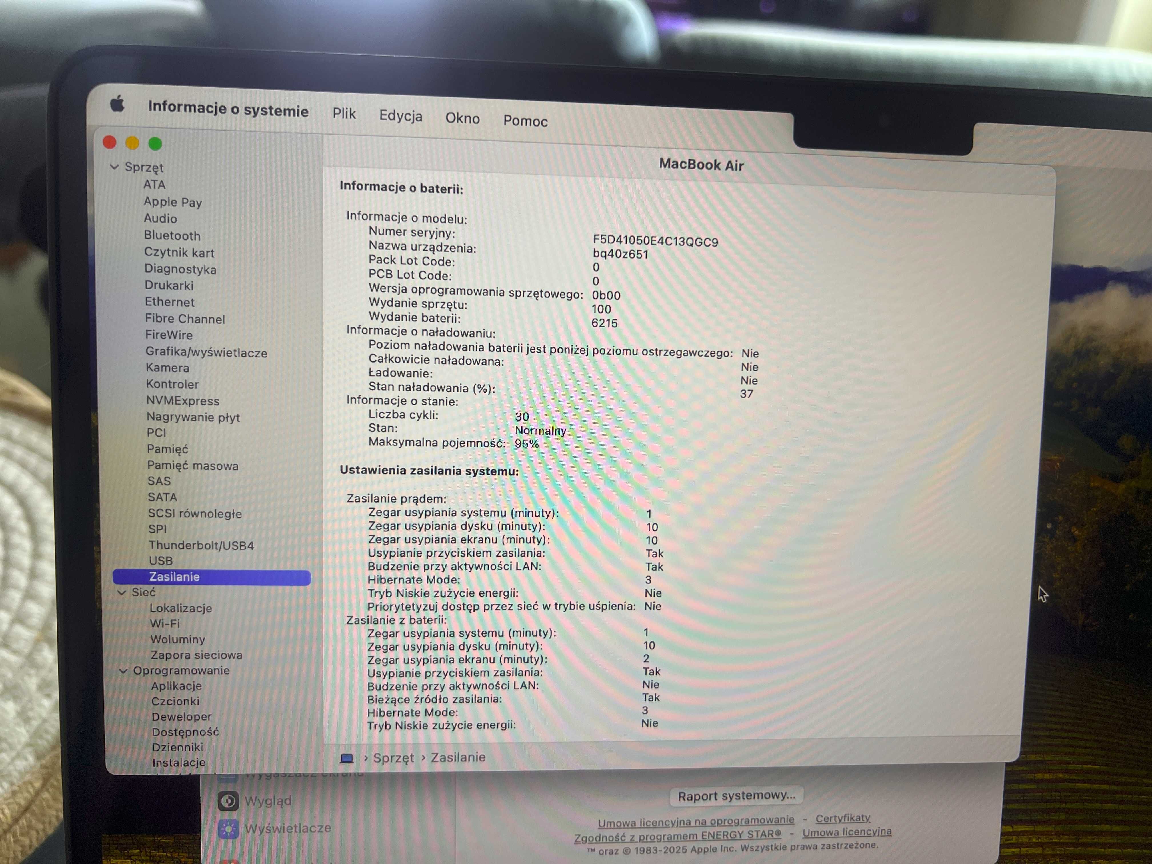 Apple MacBook Air 2024 13,3 M3
8GB RAM 256 DYSK SSD