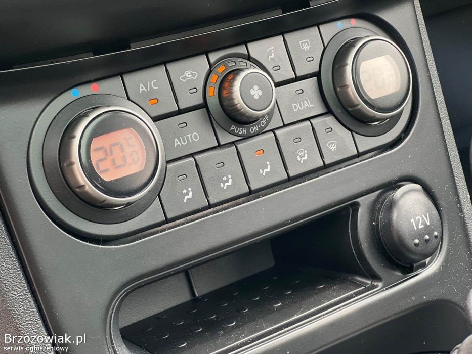 Sprzedam Nissana Qashqai j10 z napędem 4x4 i silnikiem 2. 0 benzyna