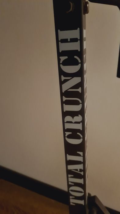 Przyrząd do ćwiczeń Total crunch