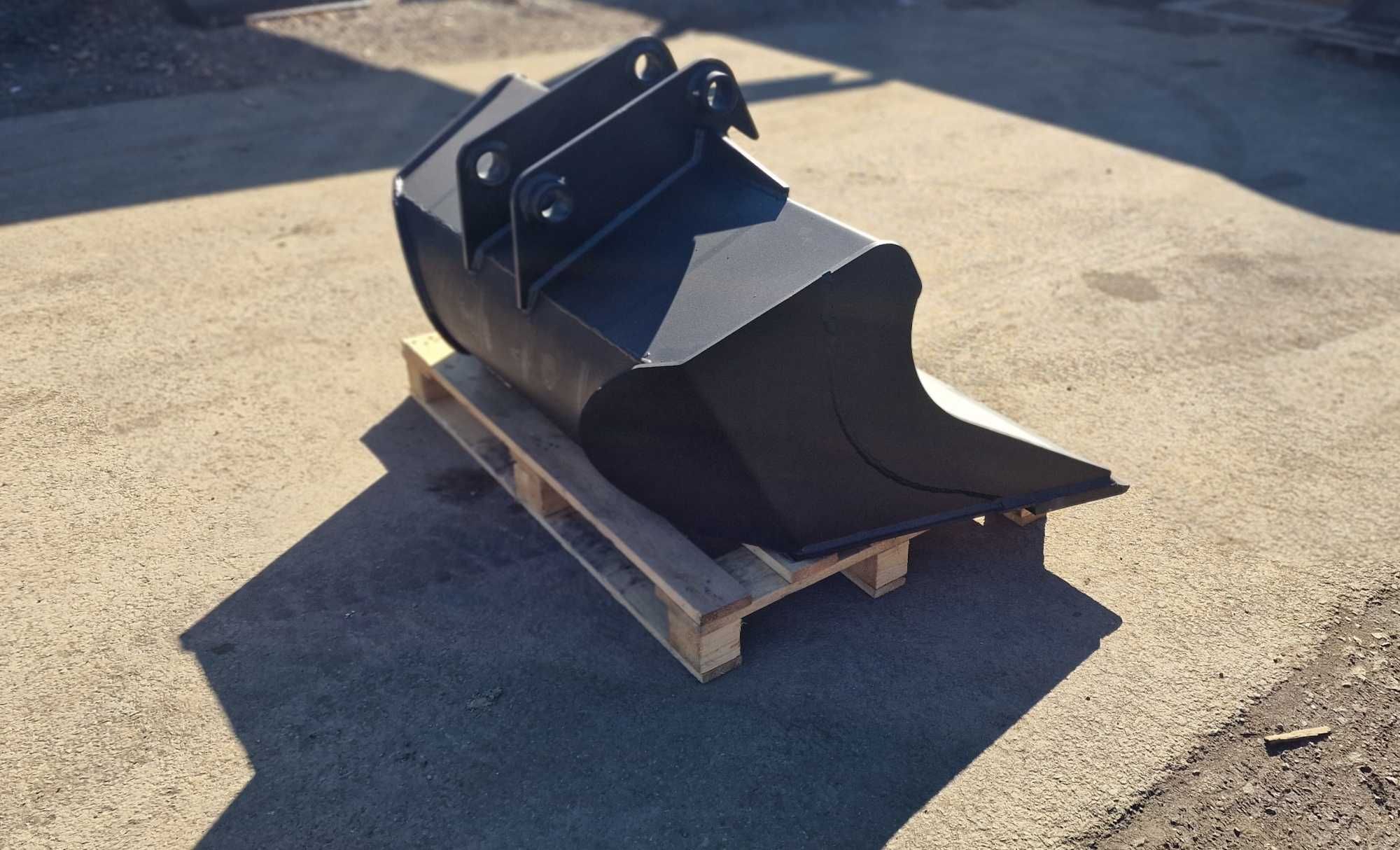 Łyżka skandynawska 120 cm do maszyn 1-3t JCB / CAT / VOLVO/ CASE / NH