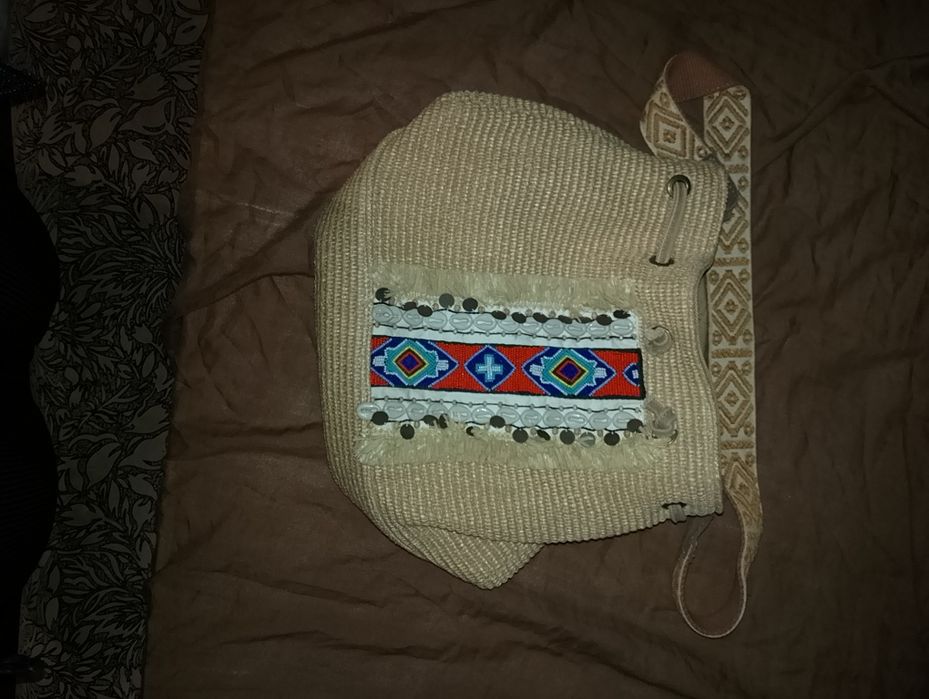 Віддам киги, сумки, нитки