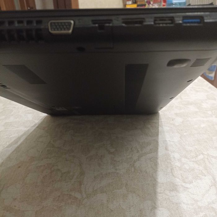 Продам ноутбук Lenovo G50-30