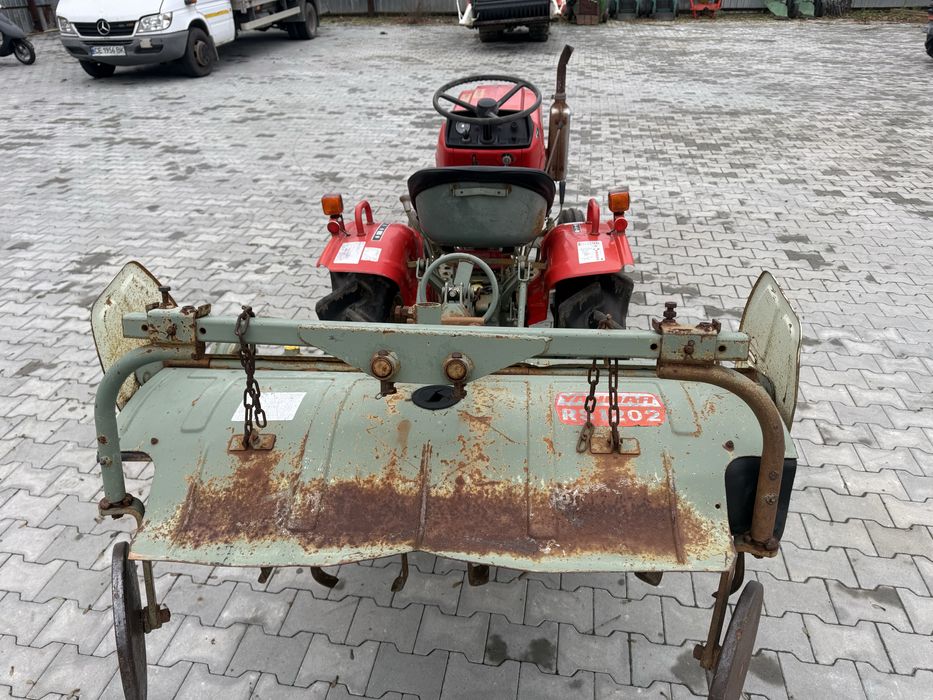 Японський,  трактор Yanmar YM1510