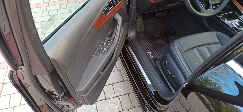 Audi A4 B9 2022 quattro