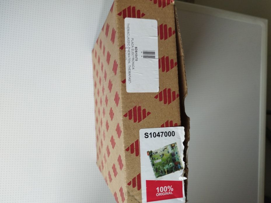 Placa electrónica usada para recuperar de caldeira Saunier Duval