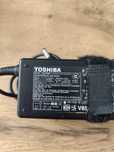 Zasilacz do laptopa Toshiba PA3715U-1ACA