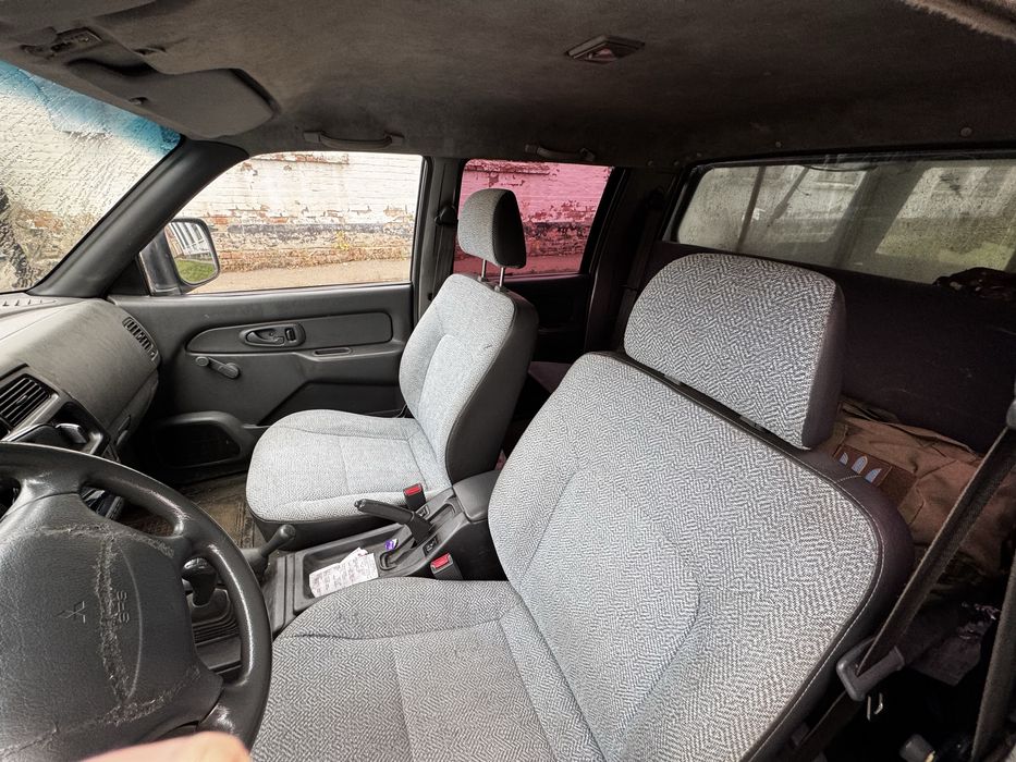 Mitsubishi l200 1997 року