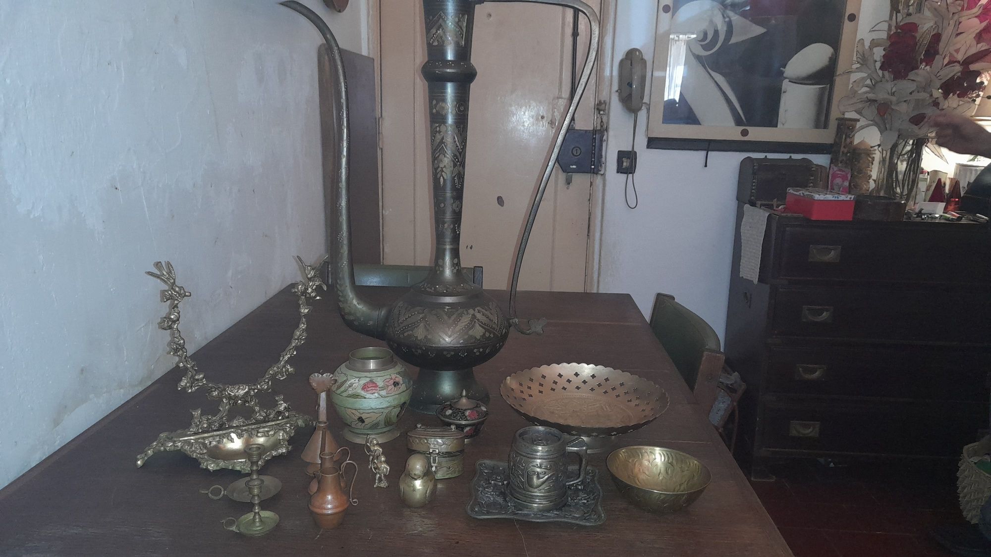 Várias peças antigas em cobre e latão,tudo por 35€