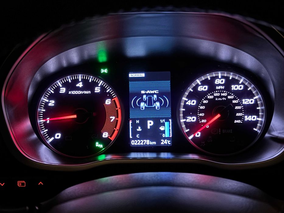 Mitsubishi Eclipse Cross 2023 SEL 1.5 (бензин) США