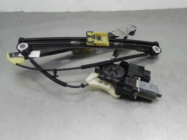 Elevador vidros frente esquerdo SEAT Ibiza V (KJ1)