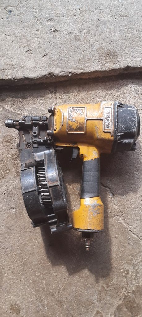 Gwoździarka Bostitch n70
