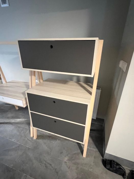 Biurko  i komoda Vox spot komplet zestaw mebli młodzieżowych