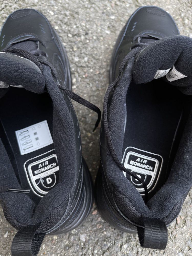 Чоловічі кросівки Nike Air Monarch IV