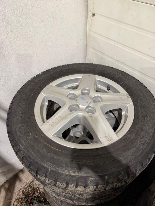 Koła VW T5, T6 alu 215/65R 16c Zima kolce