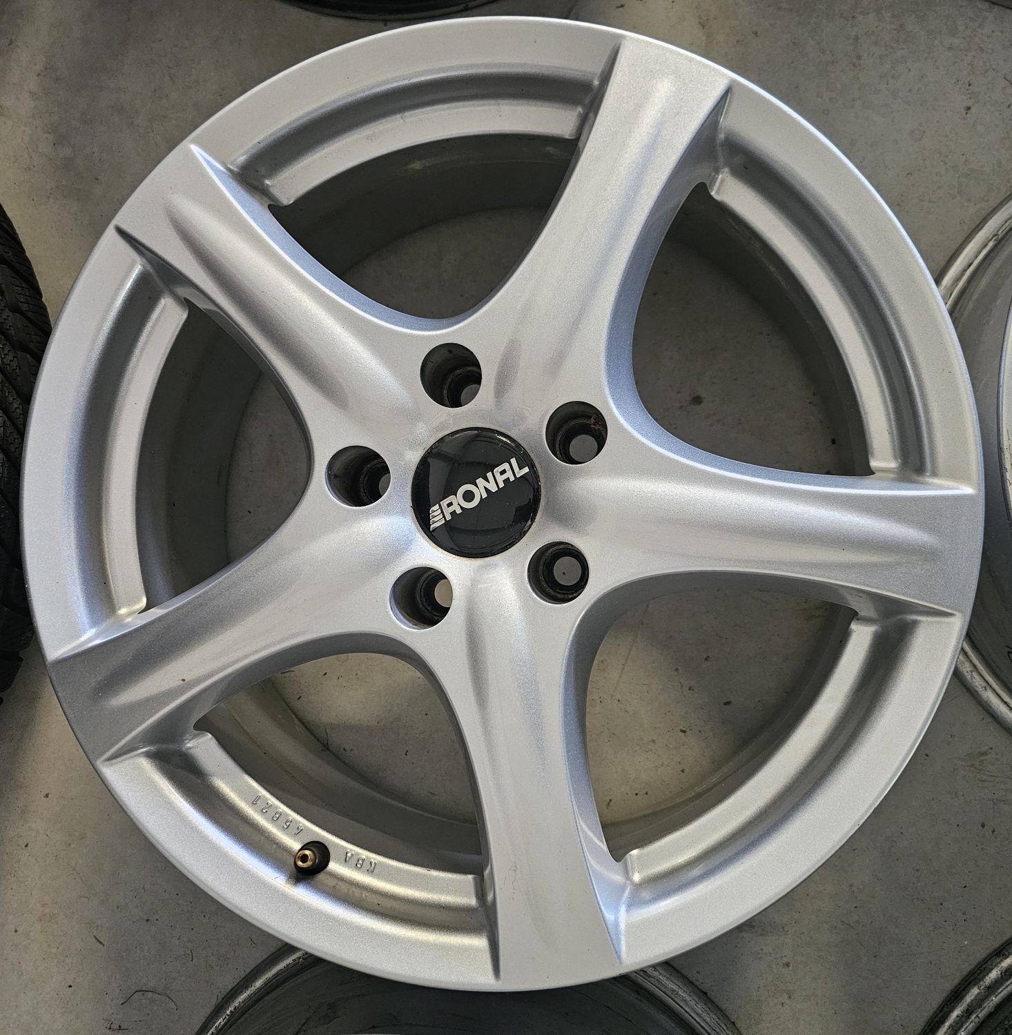 Alufelgi 17" 5x114,3 72,5mm
