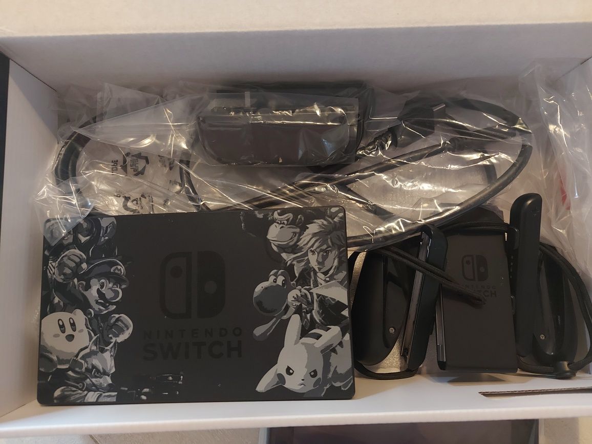 Nintendo Switch Original - Versão Super Smash Bros Ultimate