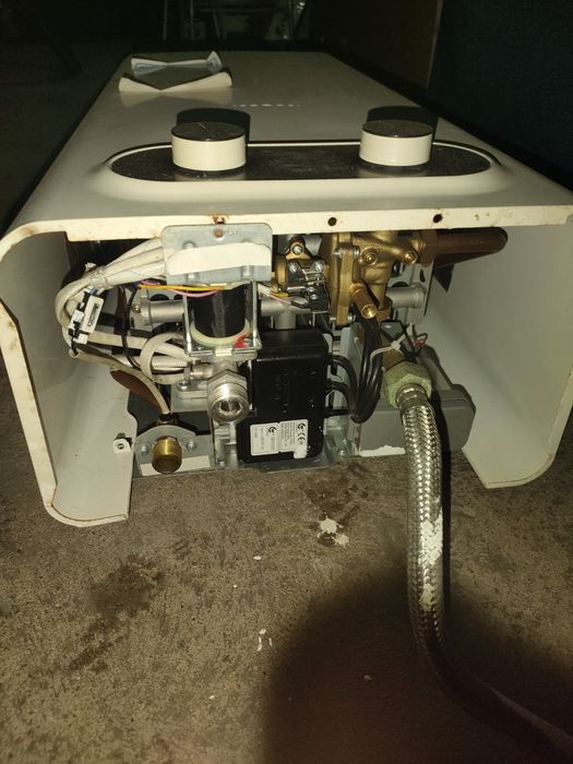 Esquentador HTW-11nox OBI11L B/P,