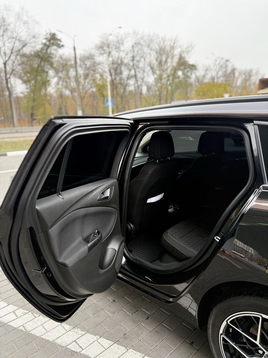 Продам Opel Astra K 2017 1.6disel ideal