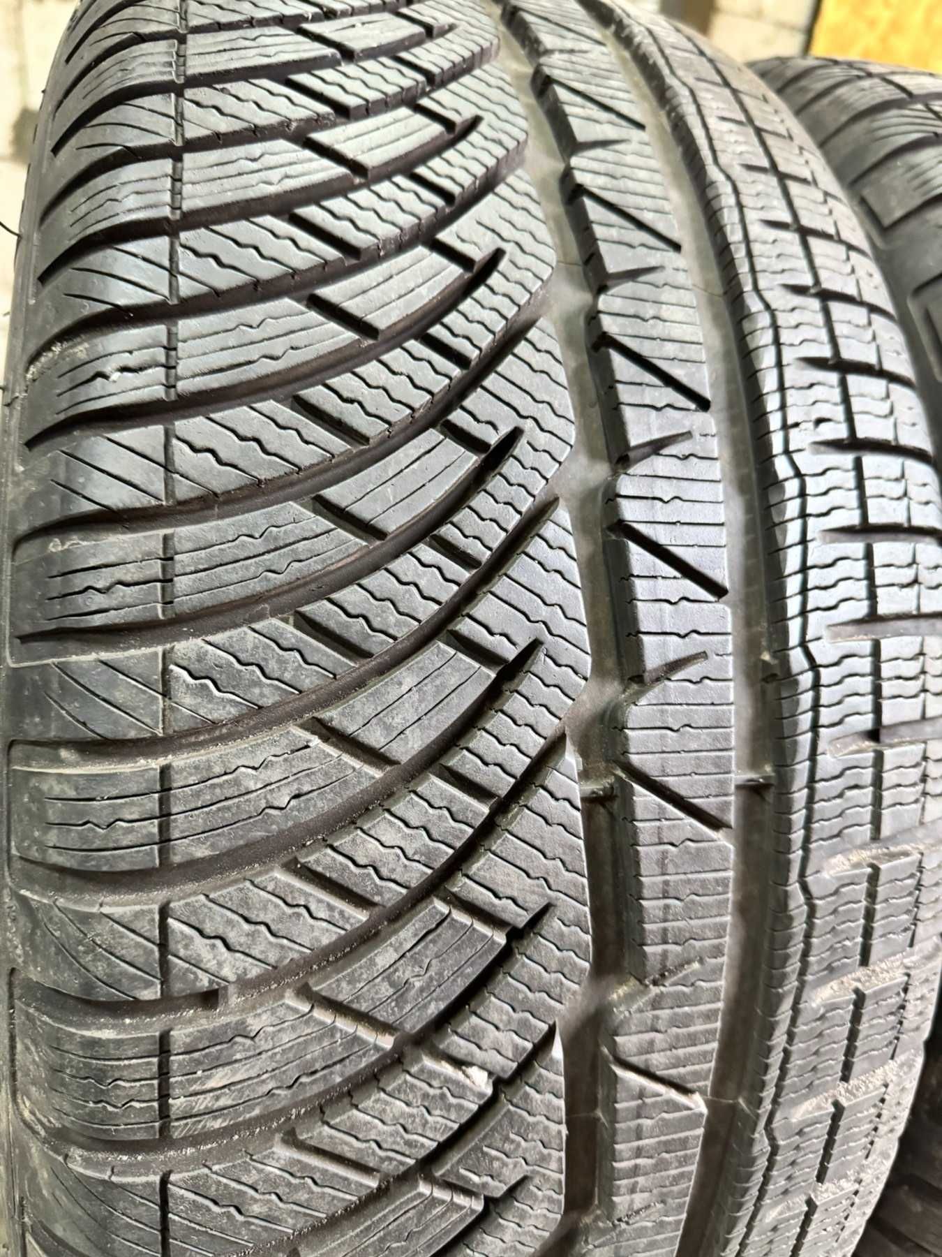 245 45 18 Michelin Pilot Alpin РА4 шини вживані зима