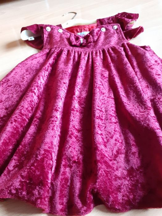Piękna sukienka 110/116 wizytowa, galowa, welurowa bordowa