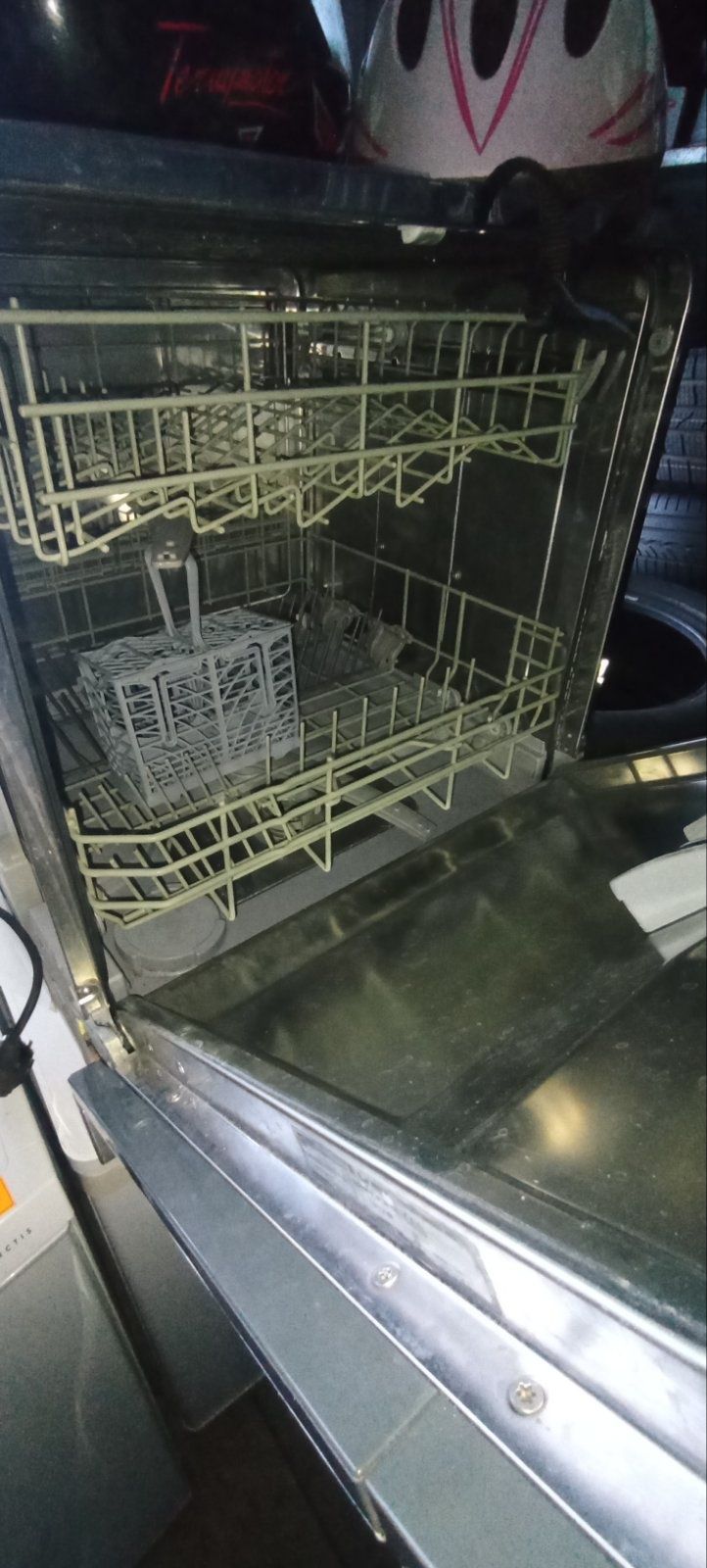 Продам посудомийні машину