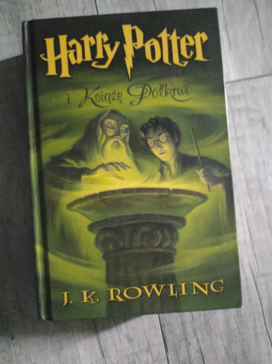 Książka Harry Potter i Książę Półkrwi część 6 J. K. Rowling w twardej