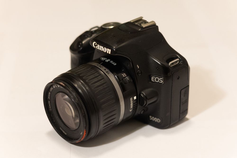 фотоаппарат Canon 500D с объективом 18-55mm