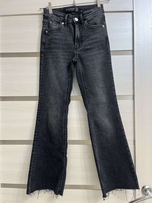 Джинси Stradivarius