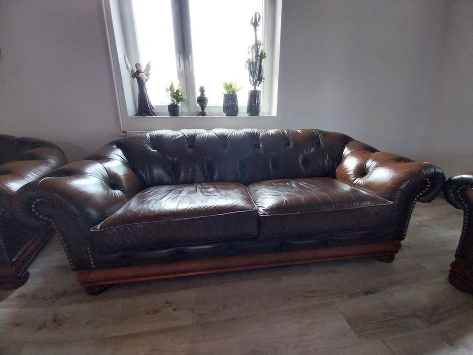 Komplet Komplet wypoczynkowy typu chesterfield 3+2+1  100% skór