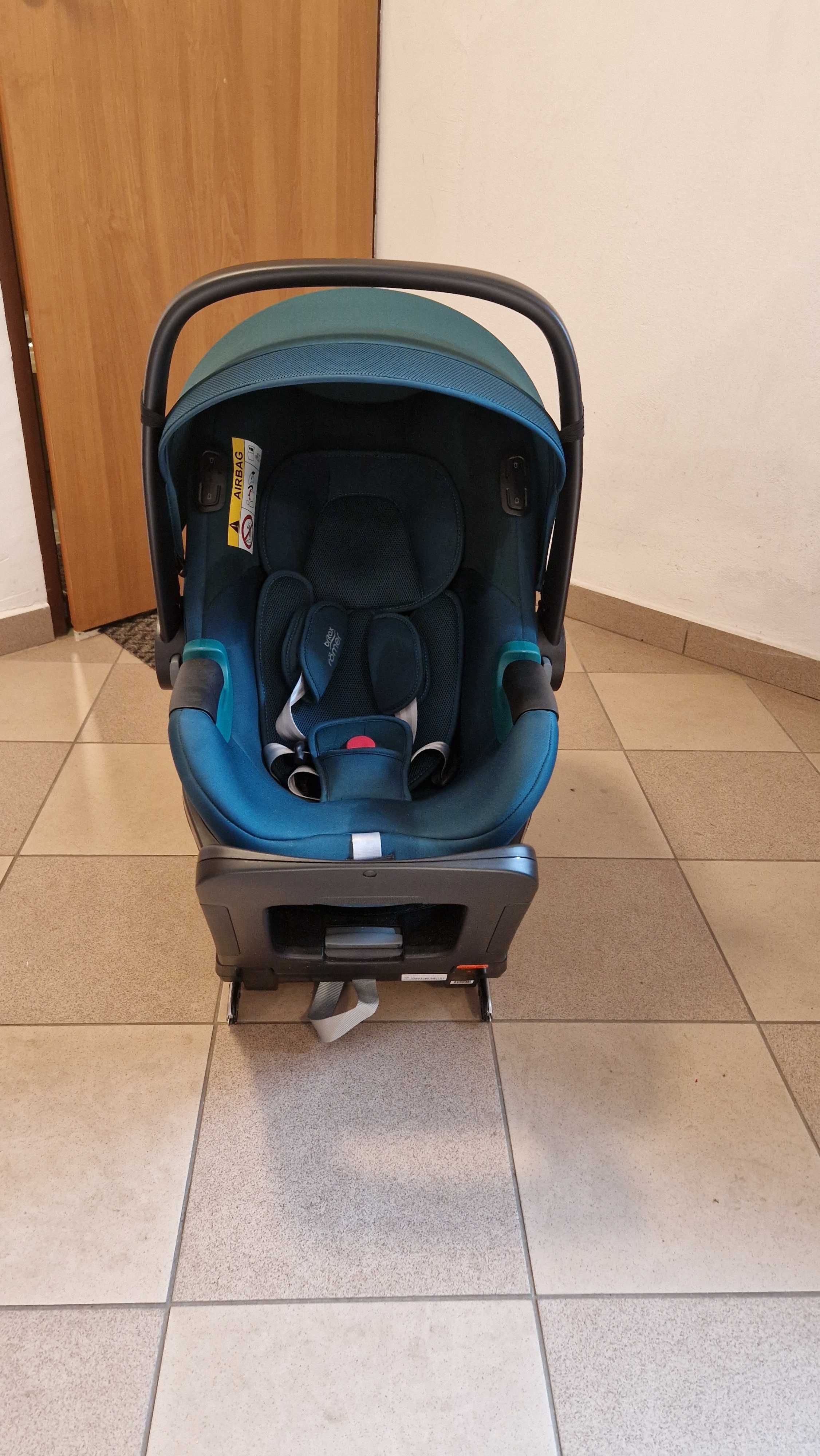 Britax Römer Baby Safe 3 i-Size + baza orbotowa