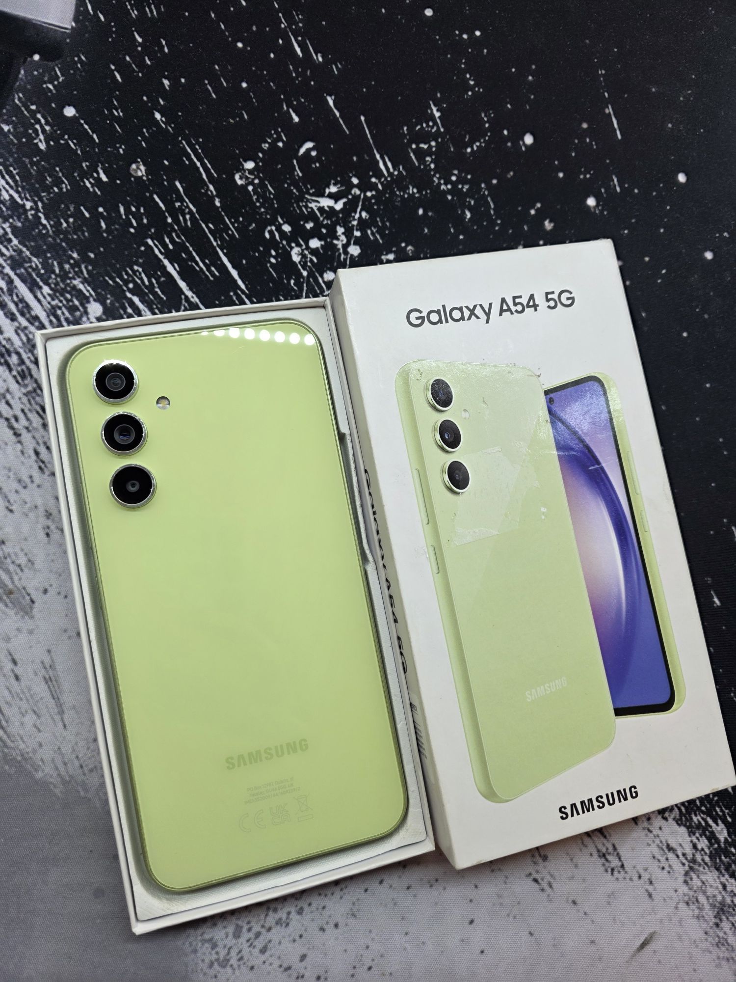 Samsung A54 Lime 8/128gb Европеець