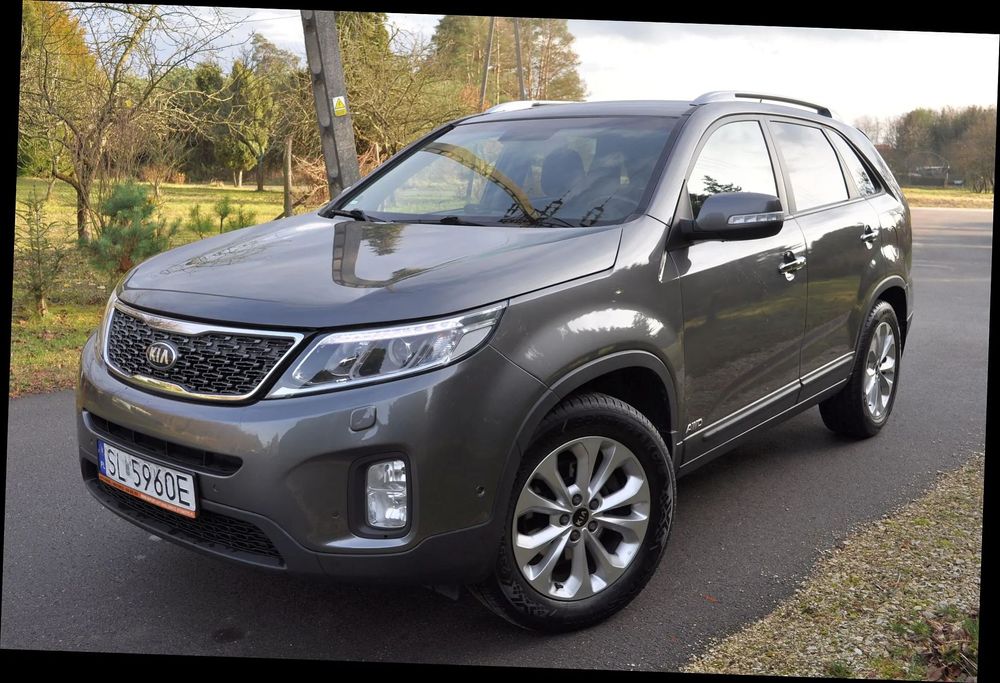 Kia Sorento z Gwarancją ~ Salon Polska ~ 4x4 / 150 kM ~ Kamera ~ LED ~ Manual