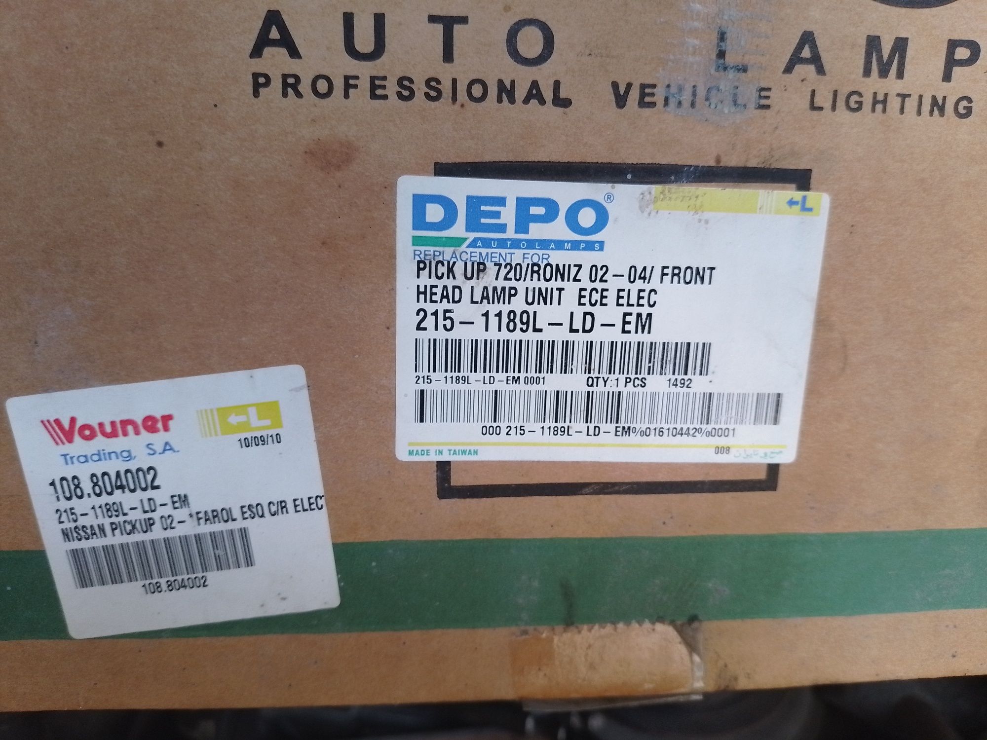 Nissan Navara D22 2002 Farol esquerdo novo.
