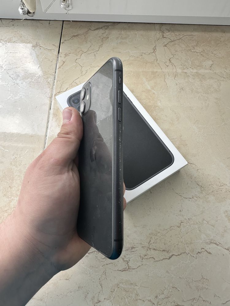 iPhone 11 на 128Gb