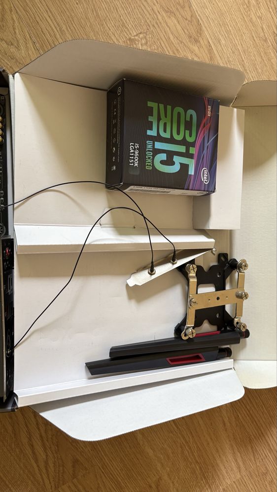 Plyta glowna msi z390 + i5 9600k