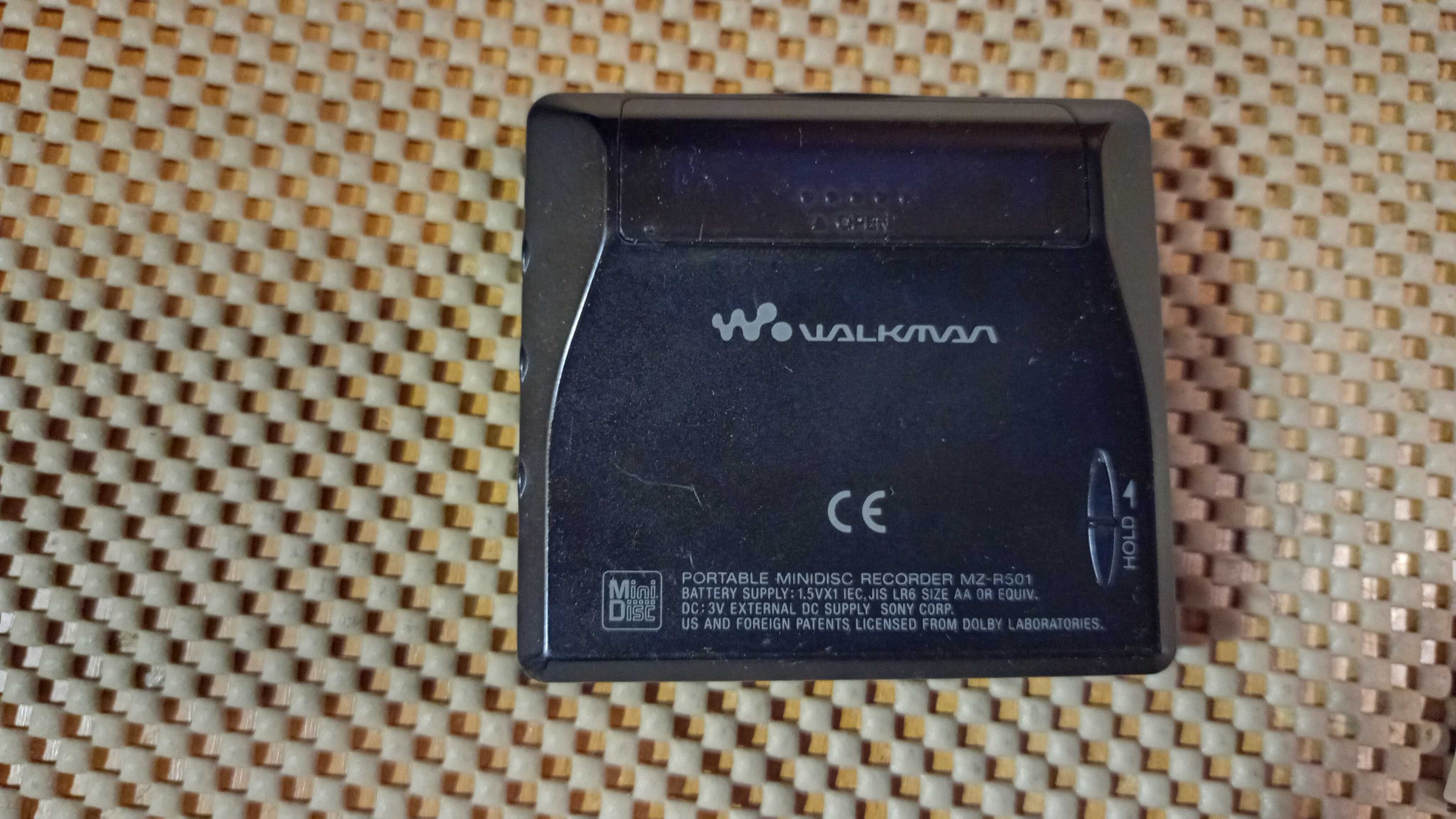 Минидисковый плеер SONY MZ-R501