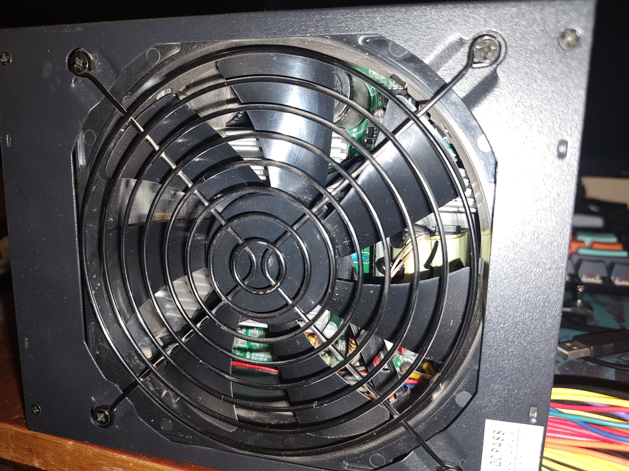 Блок живлення Kenweiipc 1600W (KW-1600WPF)