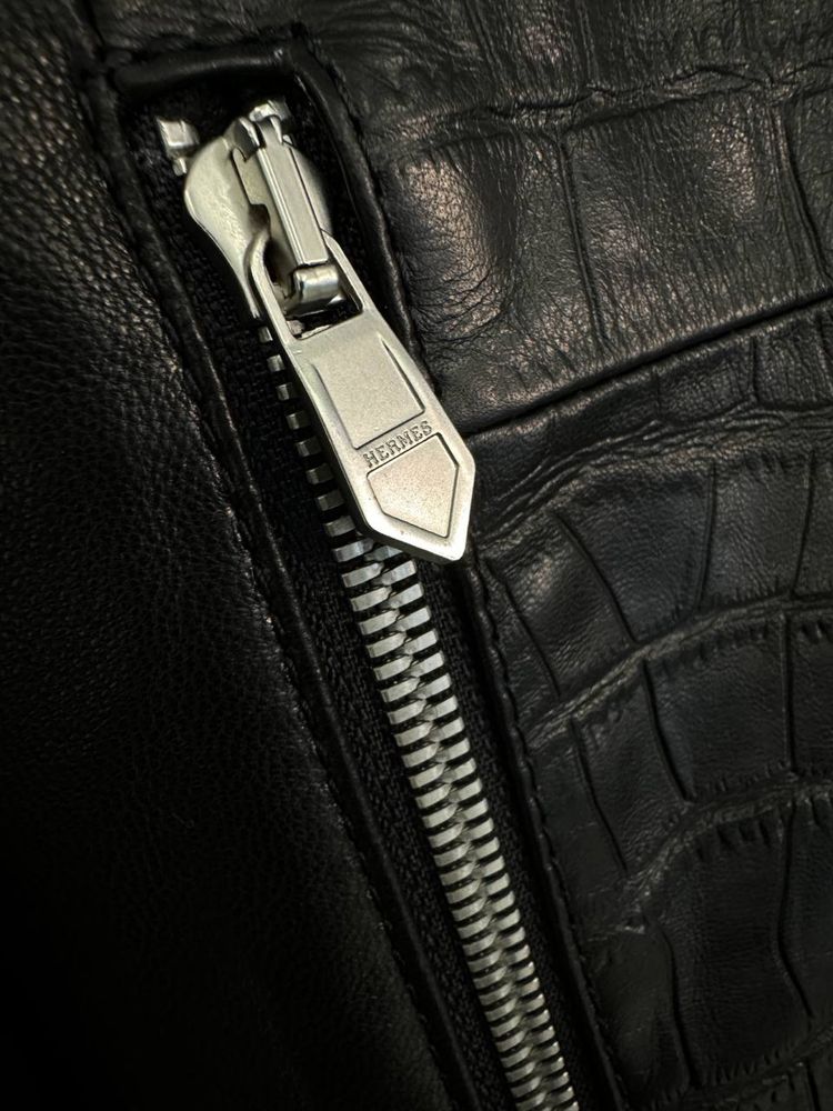 Бомбер из кожи Hermes