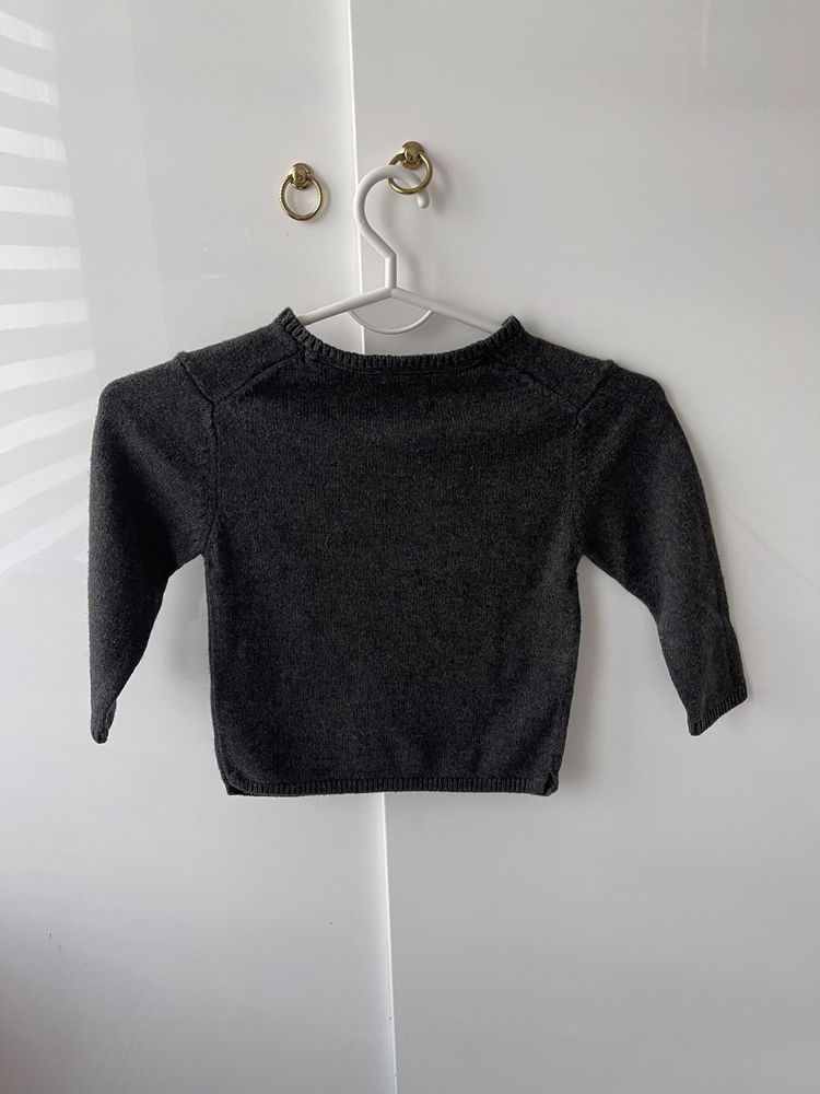 Sweter marki zara rozmiar 92 cm