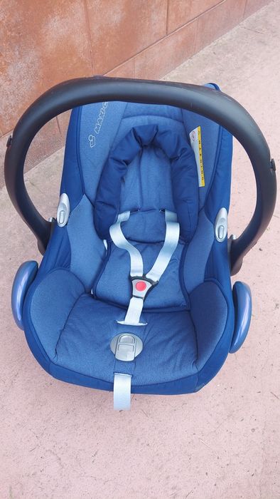 Nosidełko fotelik samochodowy 0-13 kg z kapturkiem Maxi Cosi