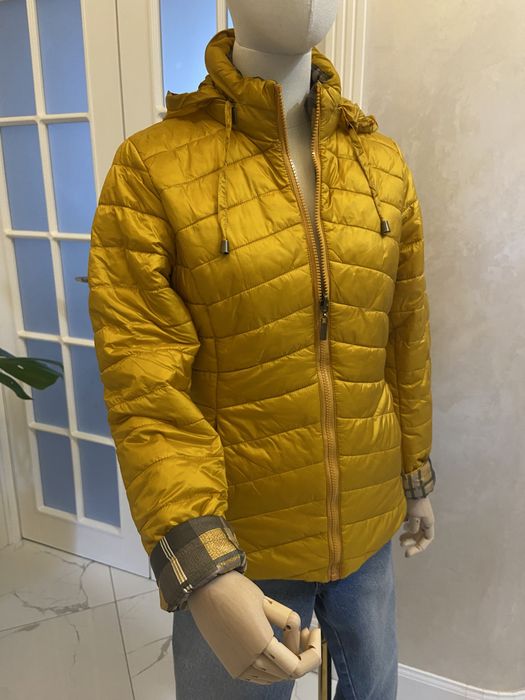 Двостороння куртка Испания