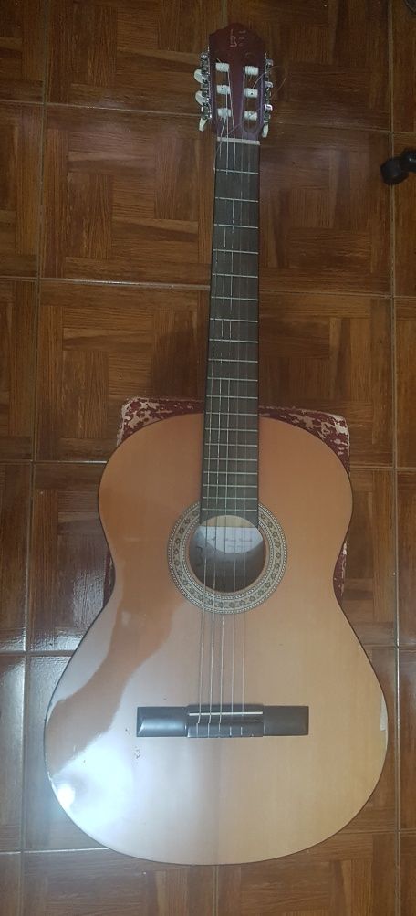Guitarra clássica APC 1C