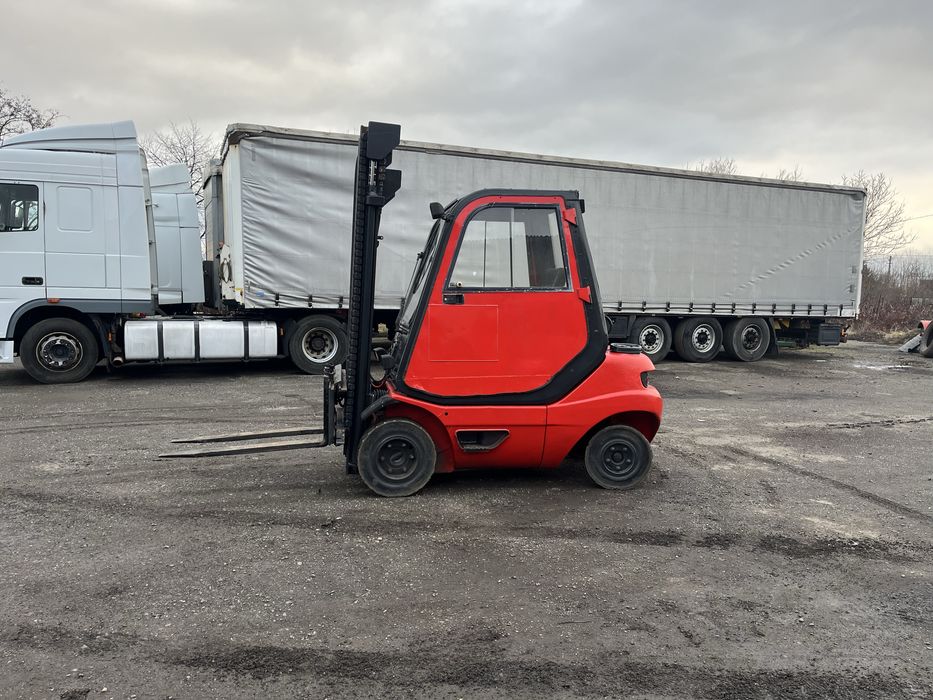 Вилочний навантажувач linde H20D