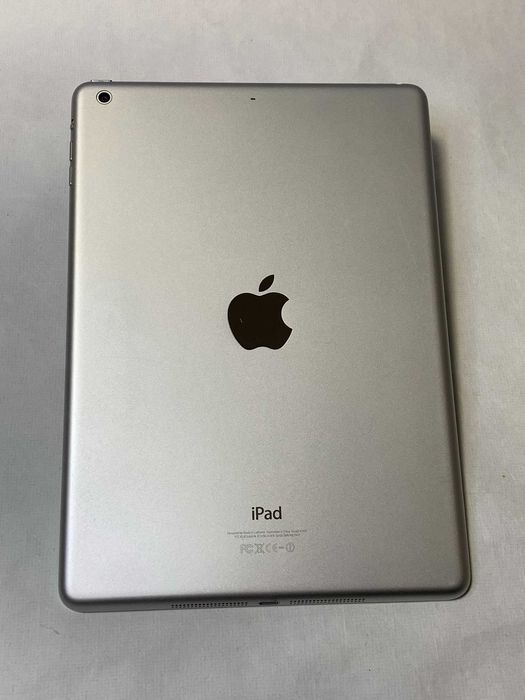 Планшет Apple iPad Air Wi-Fi 128GB White