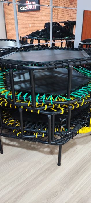 Profesjonalne trampoliny fitness