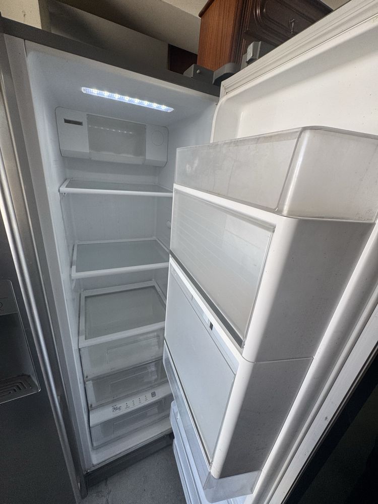 Frigorifico Americano Electrolux