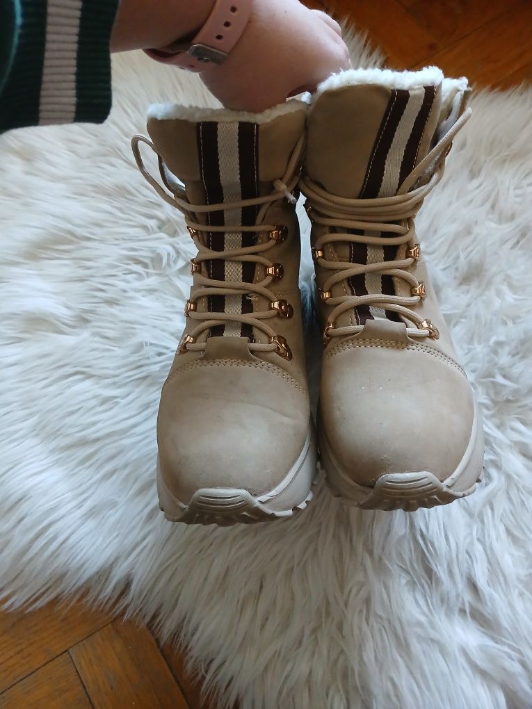 Buty ocieplane na zimę, DeeZee. Rozmiar 41.