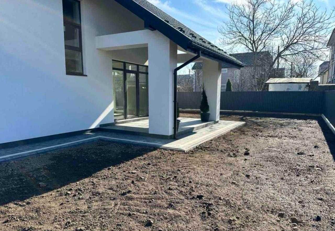 Продаж будинку в елітному передмісті - Крихівці.