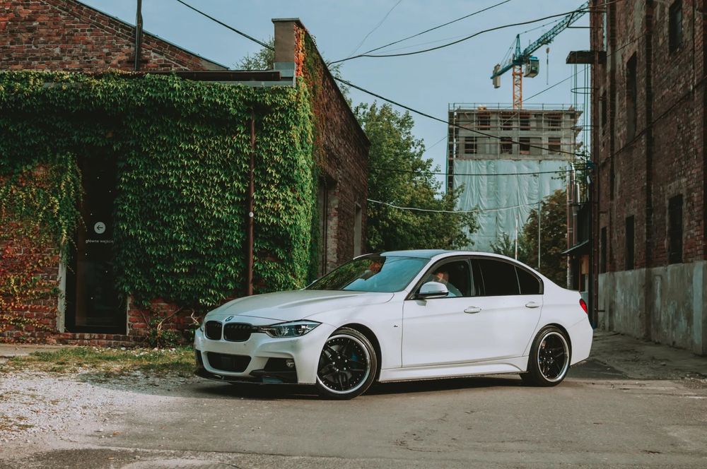 BMW Seria 3 218 KM | Digitale |  Head Up Display | Apple Car Play