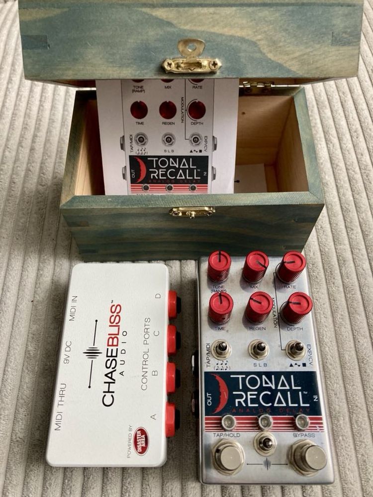 Chase Bliss Audio Tonal Recall Delay + midi